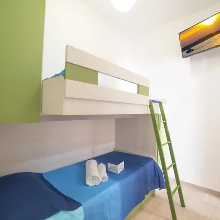 アパート Benedetta On Seashore - Happy *