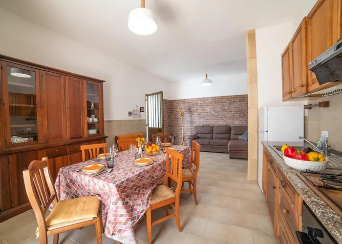 Benedetta On Seashore - Happy דירה *