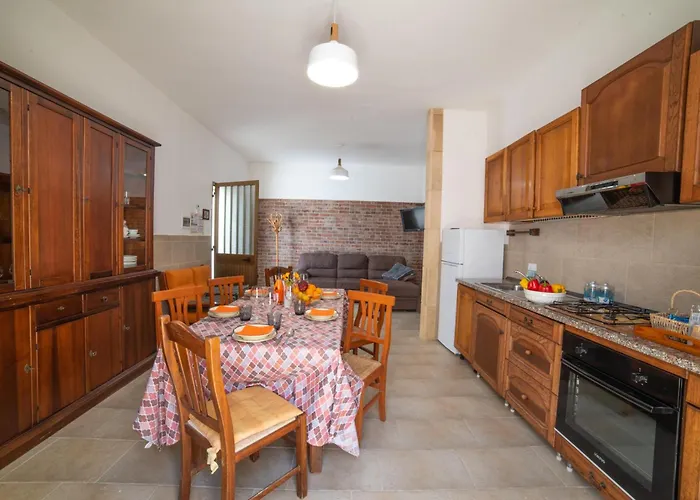 Benedetta On Seashore - Happy