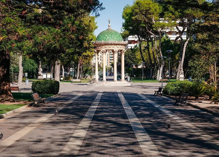 Benedetta On Seashore - Happy Daire Lecce