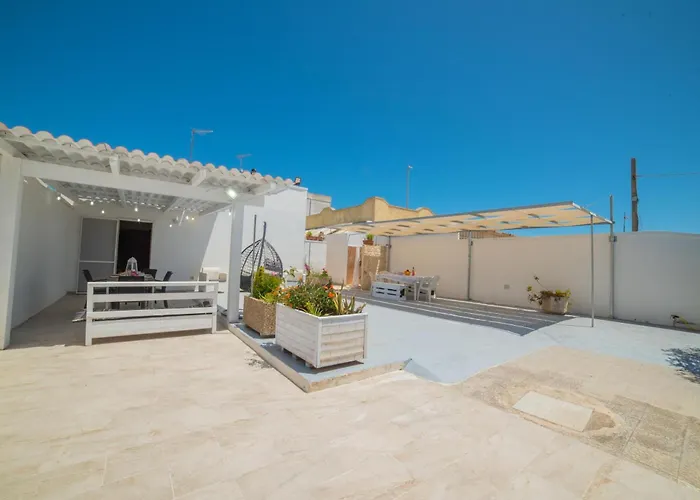 Benedetta On Seashore - Happy Apartamento